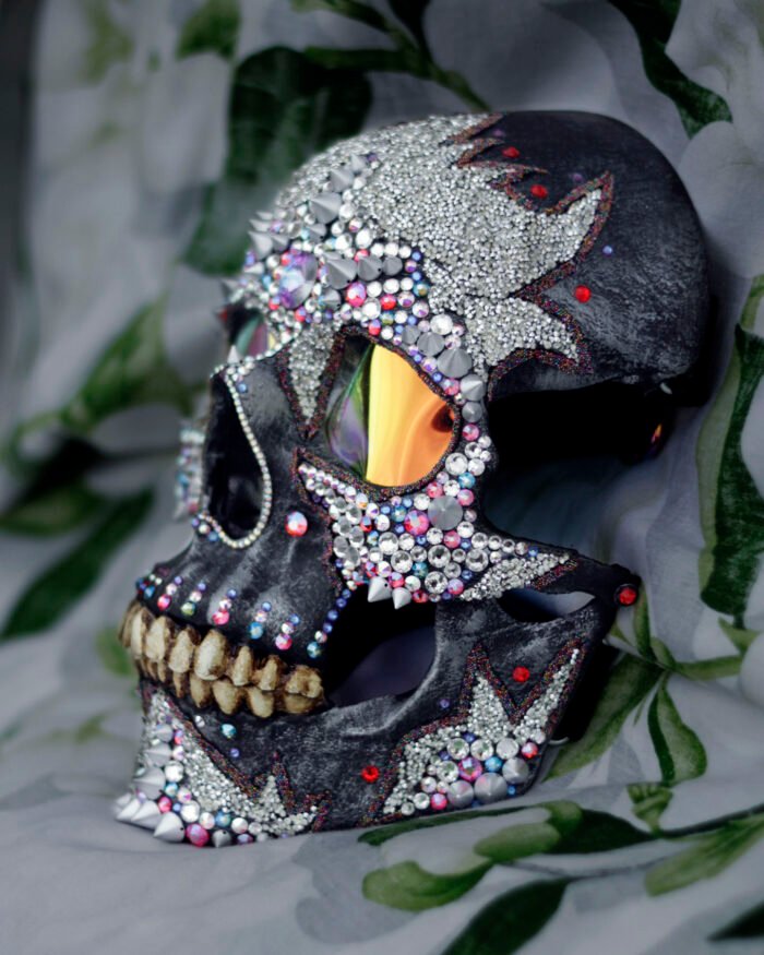 Human Skull "Rhinestones" - Image 2