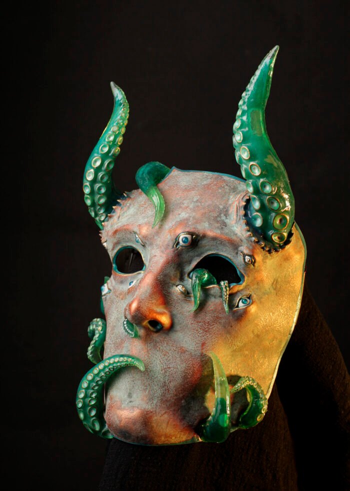 King in Yellow "Green Mold" - obrazek 2