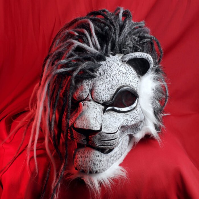 Snow Lion - Image 2