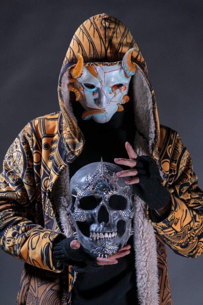 King in Yellow "Pale Horseman" - obrazek 4