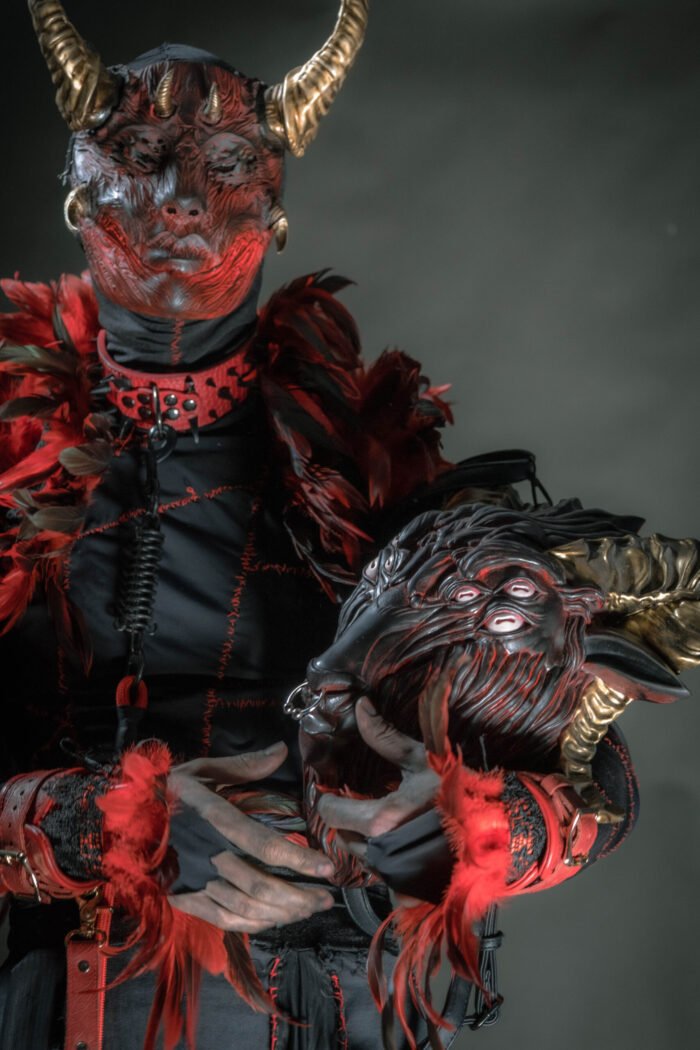 Seed of Azazel Costume - obrazek 7