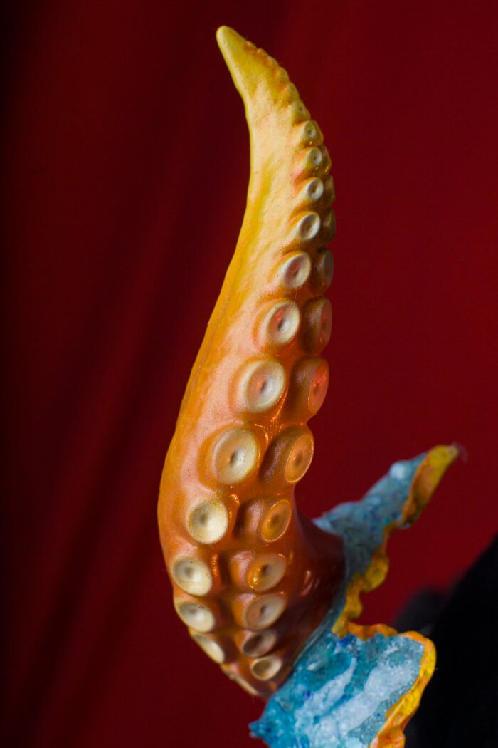 King in Yellow "Ocean shore" - Image 3